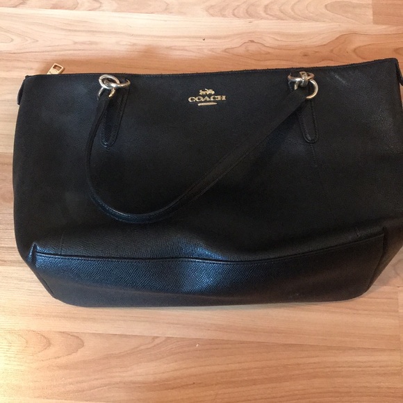 Coach handbag - Picture 3 of 5